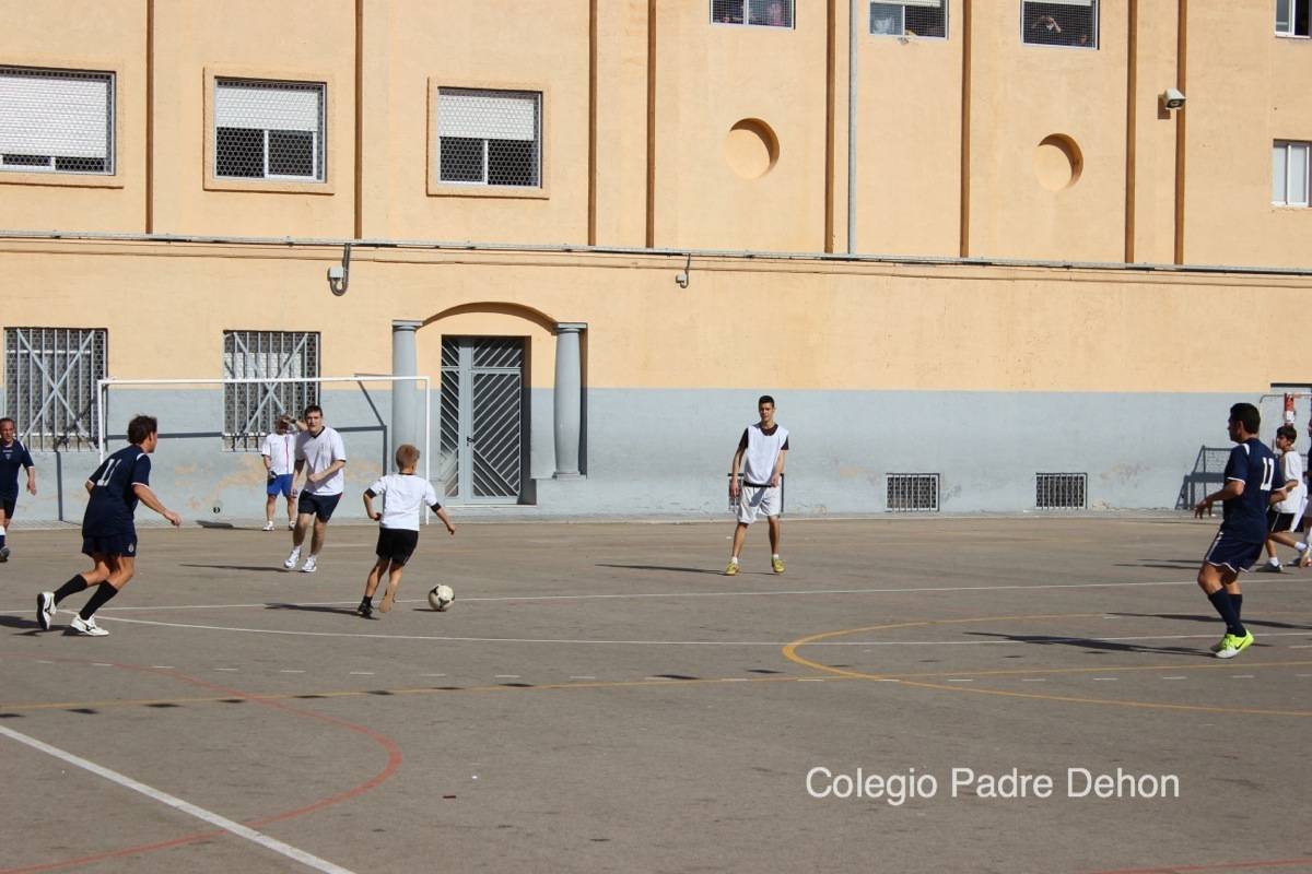 2014 03 18 FUTBITO ALUMNOS PRIMARIA PADRES (23)